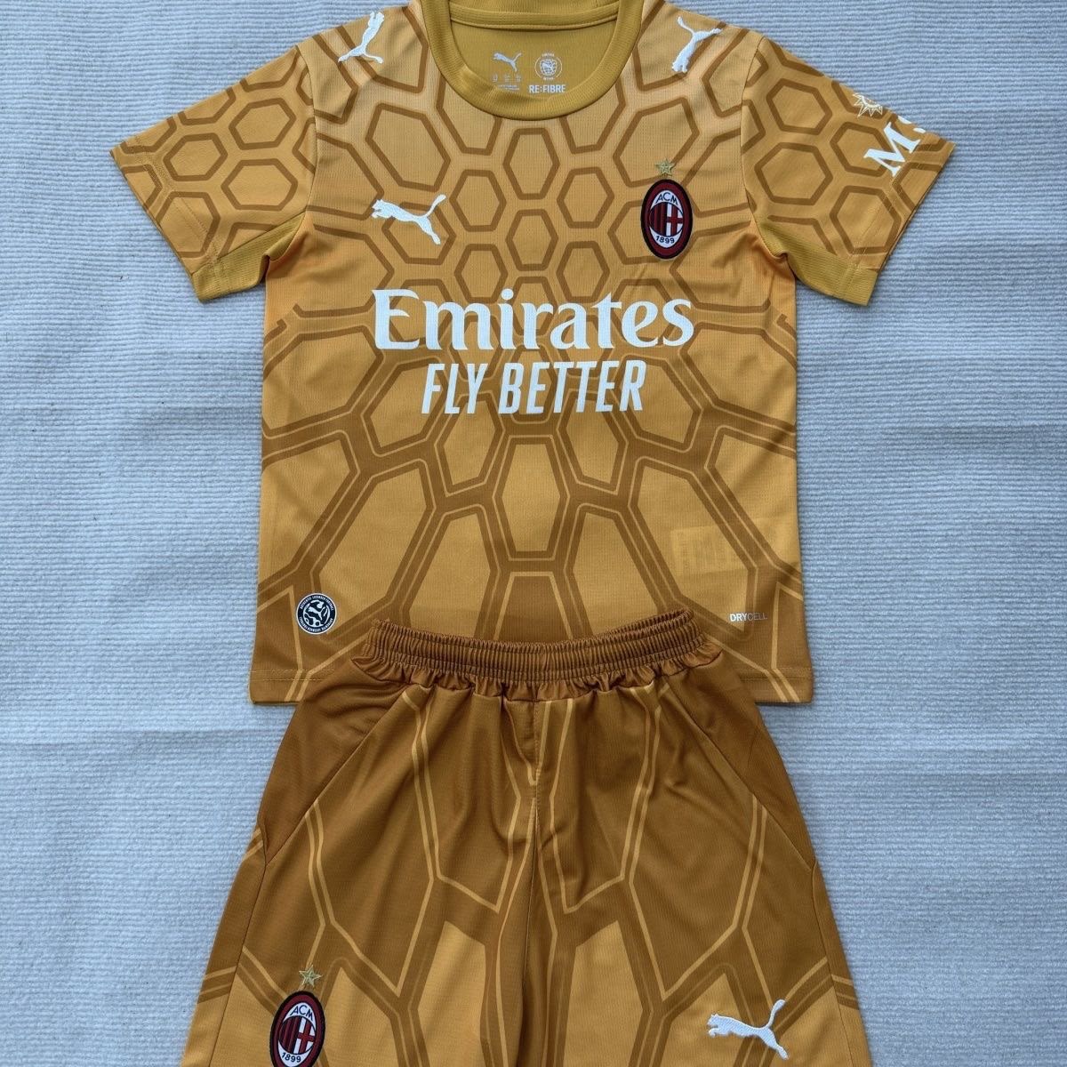 Completino Bambino Milan Portiere Oro 2026/27