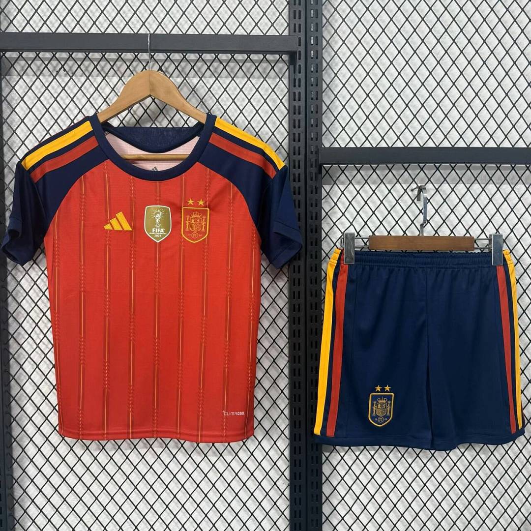 Completino Bambino Spagna Home 2026/27 - Campione del Mondo Patch Inclusa